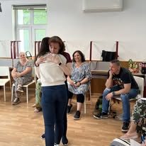 Páros gyakorlat a teremben